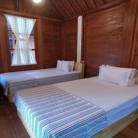 Seger Nusantara Hostel Kalisat Luaran gambar