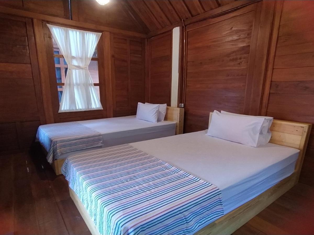 Seger Nusantara Hostel Kalisat Luaran gambar